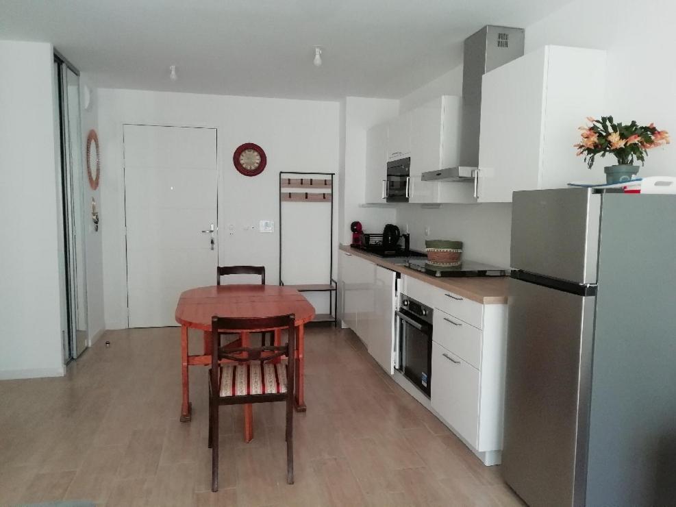 Centre Apartment *
